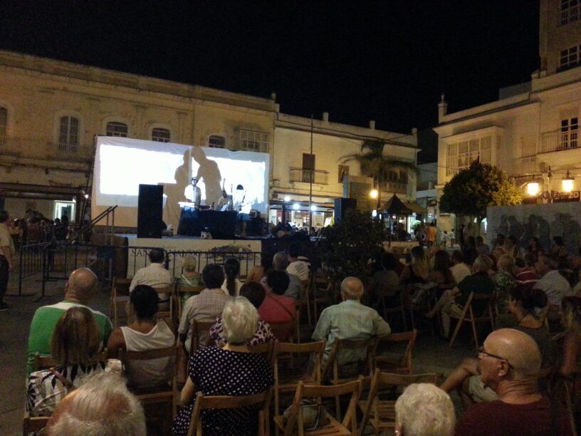 Música en La Mayor con el grupo “Music Komite” – El Castillo de San