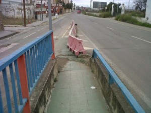 487283_127010710799760_353763616_n