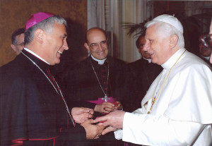 Rafael-Zornoza-y-Benedicto-XVI
