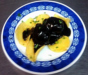 555720_418103188242617_1741543092_n