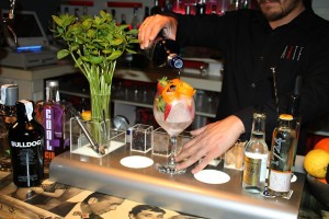 561964_596570227021007_1058985163_n