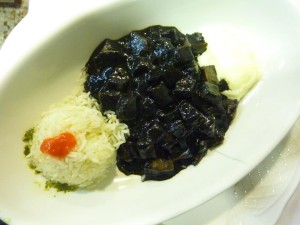 575643_3238976066062_481497326_n