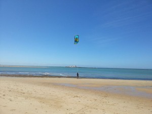 playa camposoto y castillo