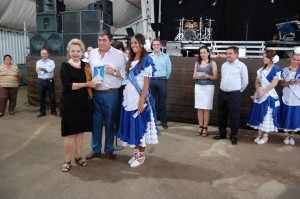 1003450_396977927074821_826326943_n