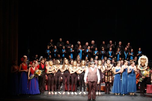 wpid-FOTO-GRUPO.JPG image