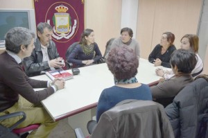 reunion-mujeres-x-el-empleo