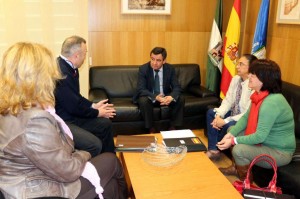 la otra cara de la isla con alcalde