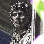 busto-de-camaron-en-el-panteon-del-cementerio_thumb