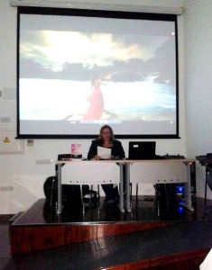 Andalucía Morales durante la ponencia.