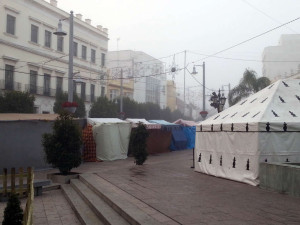 mercadillo plaza iglesia