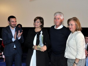 10942532_10153092021338092_618979275_n