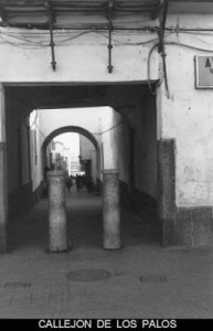 Calle Mariana de Arteaga callejón de los palos.