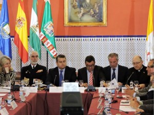 Mesa presidencial de la Comisión.