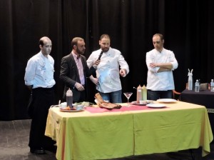 Los cocineros de 'La Xanta', 'Los Tarantos' y 'Venta de Vargas' durante su demostración en directo.