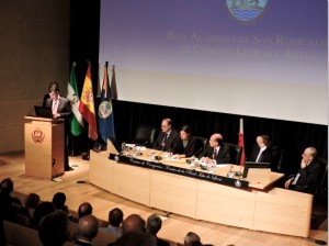 Juan Manuel Sainz, leyendo el cuento ganador.