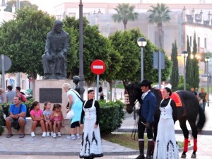 A los pies de Camarón.