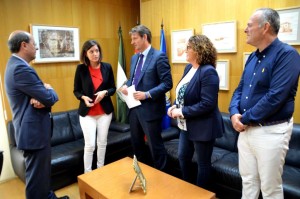 entrega kits escolares La Caixa