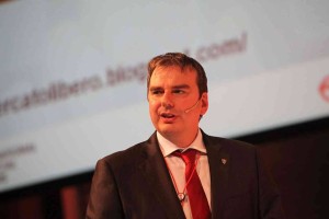 Pedrazzoli, en una de sus conferencias.