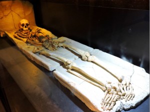 Sepultura de inhumación hallada en Gallineras (siglo I d. C.)