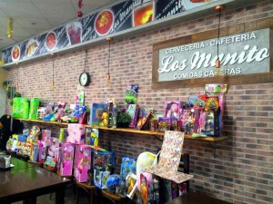 'Los Manito', una juguetería solidaria.