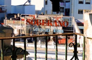 El luminoso, desde una de las torres de la Iglesia Mayor.