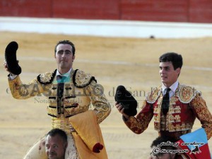 13231213_1159213057443212_94344597_n