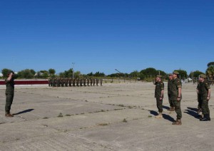 Recibiendo novedades de un Capitán