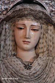 El bello rostro de la Virgen de la Soledad.