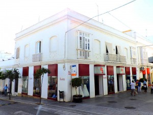 Casas tradicionales con reforma de los años 60-70 del siglo XX.