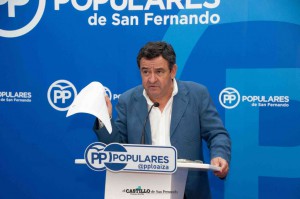 16-10-25-rueda-de-prensa-pp-y-los-canones-de-nieve-de-las-preguntas-26